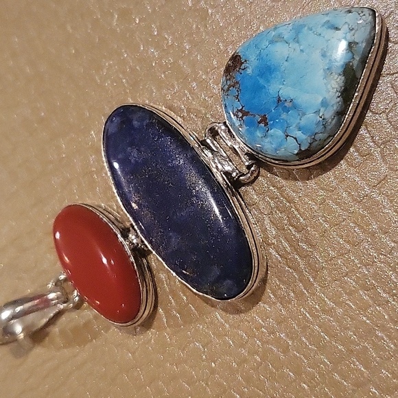 Beautiful Turquoise, Lapis, & Red Coral Pendant - Picture 2 of 4